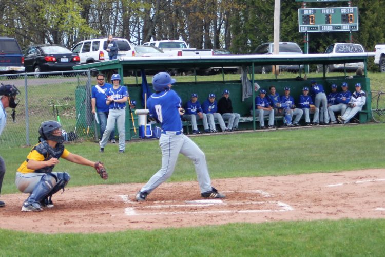 Calumet battles back News, Sports, Jobs The Mining Gazette